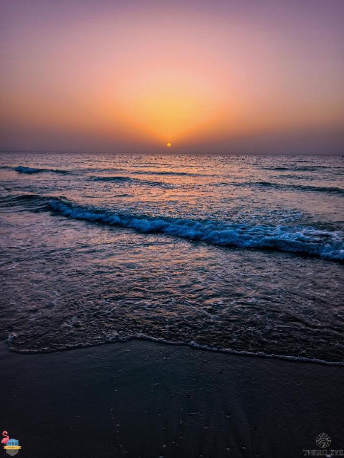 Flamingo Beach Hotel Umm al-Quwain Exterior photo