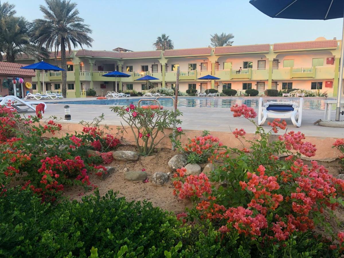 Flamingo Beach Hotel Umm al-Quwain Exterior photo