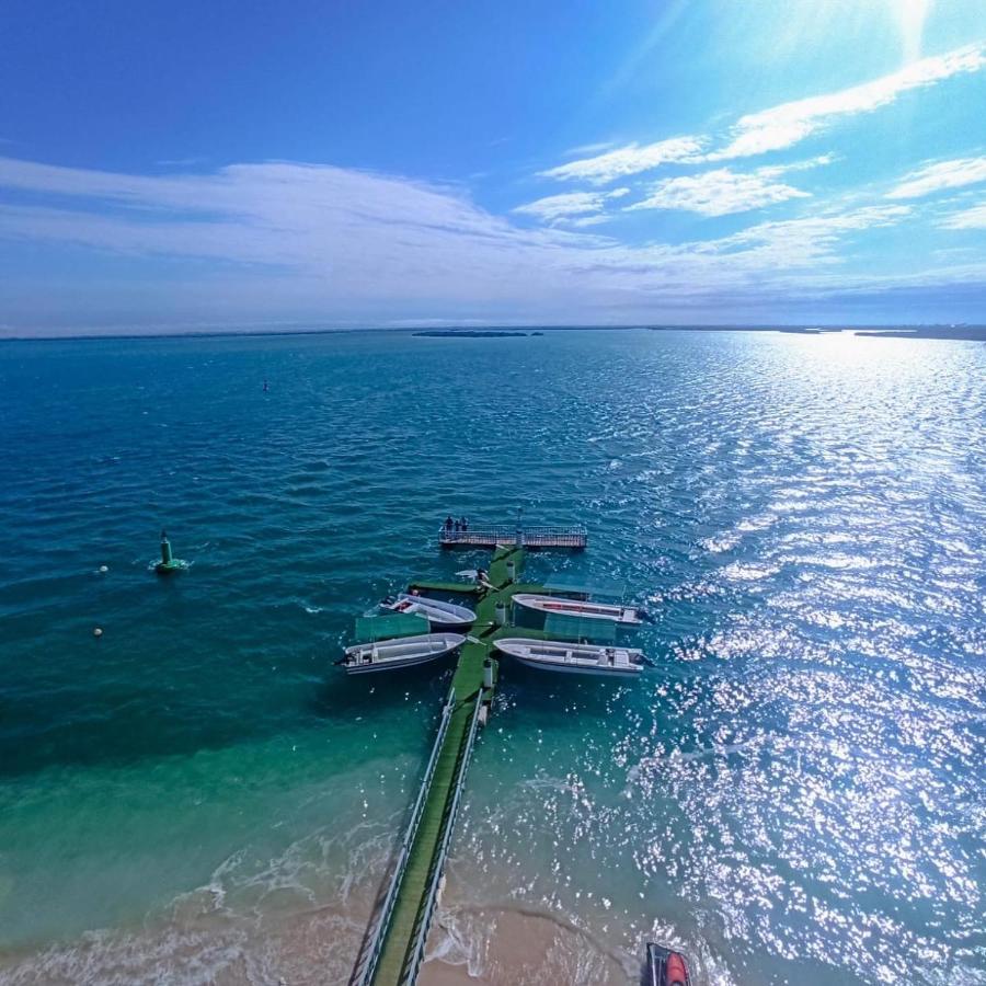 Flamingo Beach Hotel Umm al-Quwain Exterior photo