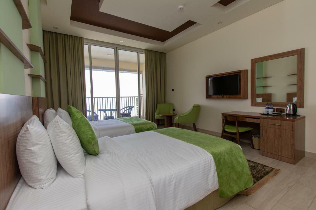 Flamingo Beach Hotel Umm al-Quwain Exterior photo